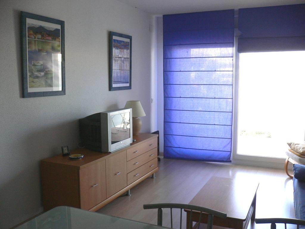 Rvhotels Port Canigo Roses Room photo